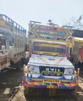 MAHINDRA Bolero Pik-Up