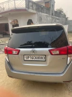 TOYOTA INNOVA CRYSTA