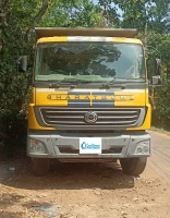 DAIMLER INDIA COMMERCIAL VEHICLES 2528