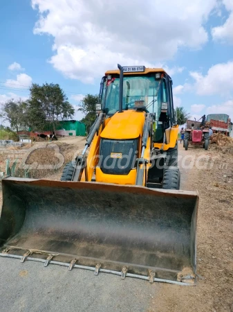 Jcb 3DXL