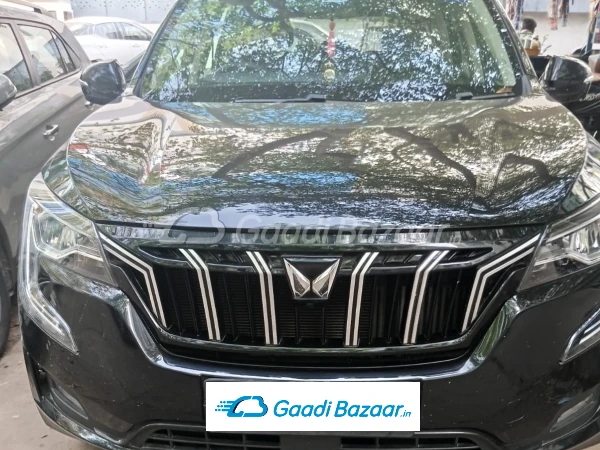 MAHINDRA XUV700