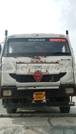 TATA MOTORS SIGNA 5530.S