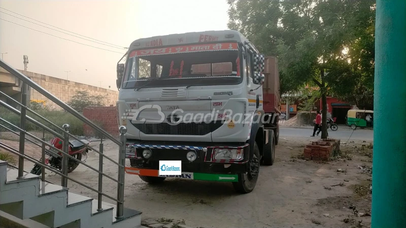TATA MOTORS SIGNA 5530.S