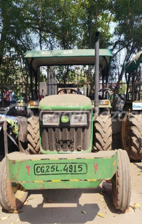 John Deere 5105