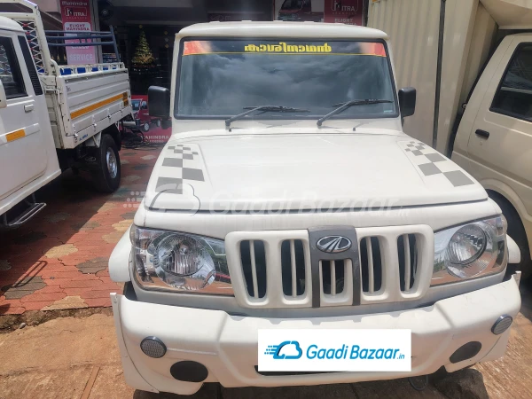 MAHINDRA Bolero Camper