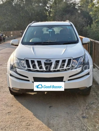 MAHINDRA XUV500
