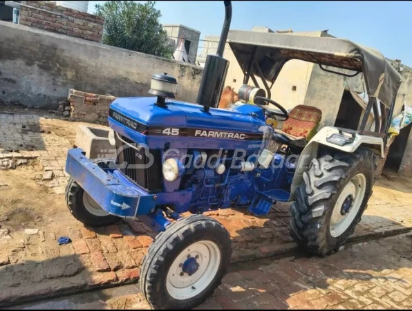 Escorts Farmtrac 45 Ultramaxx