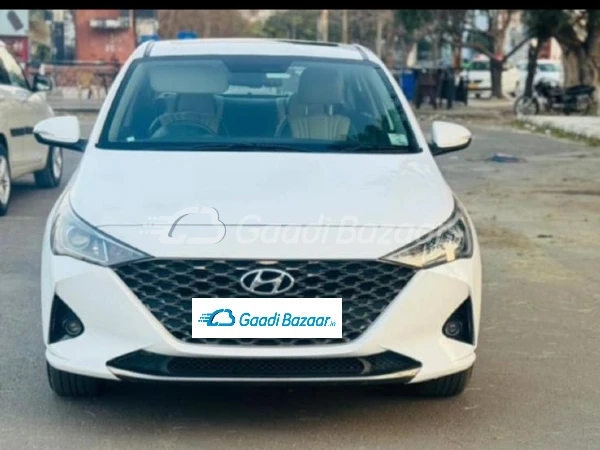 HYUNDAI VERNA