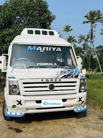 FORCE MOTORS TRAVELLER T2