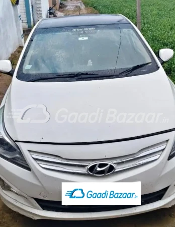 HYUNDAI VERNA