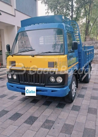 MAHINDRA Loadking Optimo Pride