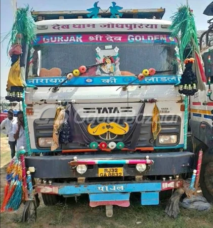 Main Image