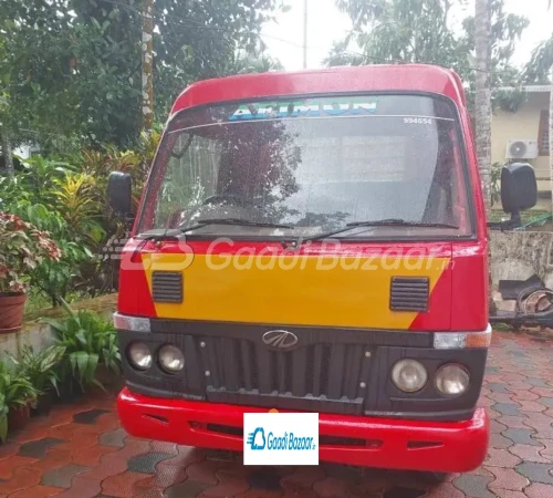 MAHINDRA Loadking Optimo Pride
