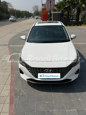 HYUNDAI VERNA