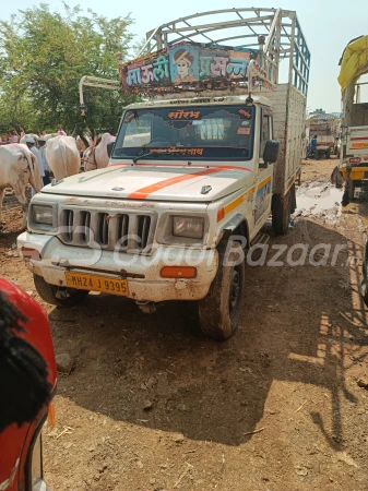 MAHINDRA Bolero Pik-Up