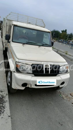 MAHINDRA Bolero Pik-Up