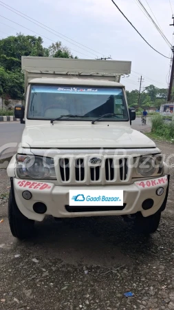 MAHINDRA Bolero Pik-Up