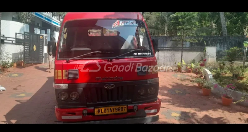 MAHINDRA Loadking Optimo Pride