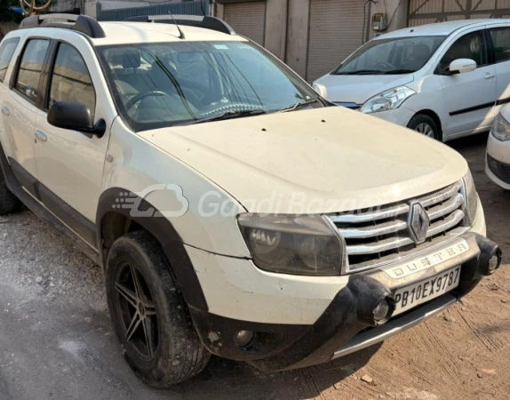 RENAULT DUSTER