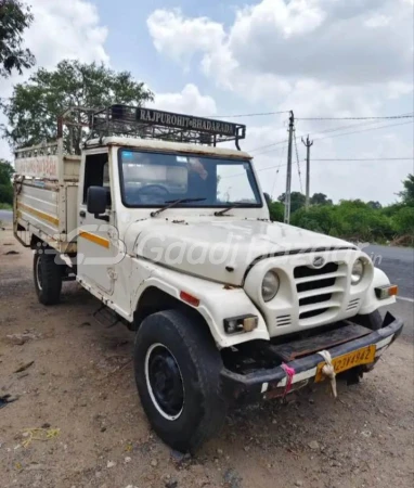 MAHINDRA AND MAHINDRA BOLERO MAXI TRUCK