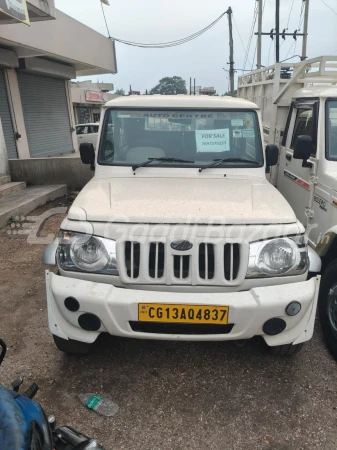 MAHINDRA Bolero Camper