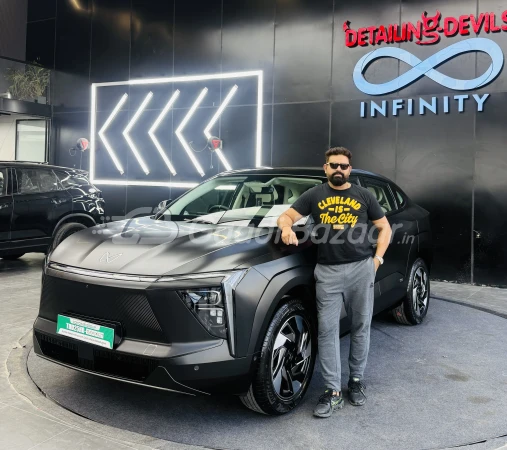 MAHINDRA XEV 9e 
