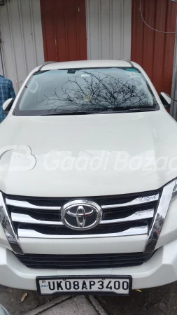 TOYOTA FORTUNER