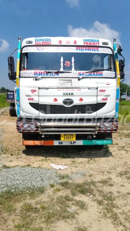 TATA MOTORS SIGNA 5530.S