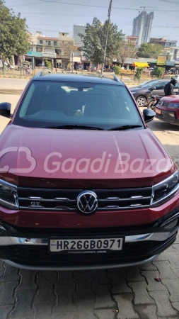 VOLKSWAGEN Taigun