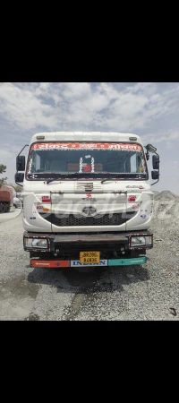 TATA MOTORS Signa 5532.S