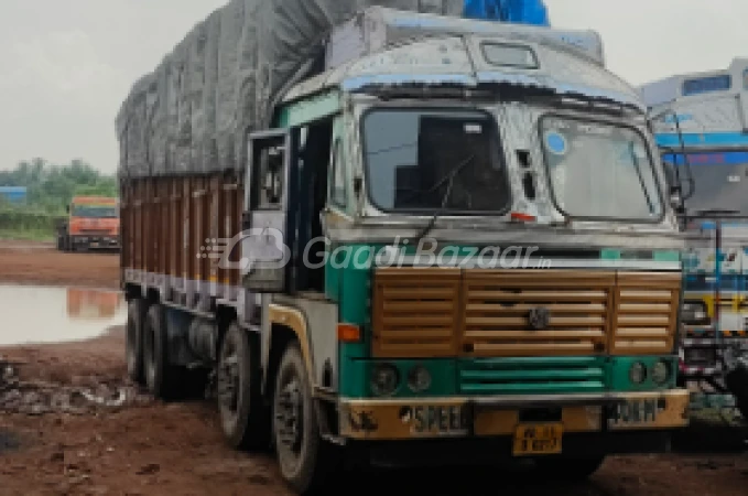 ASHOK LEYLAND AL 3118