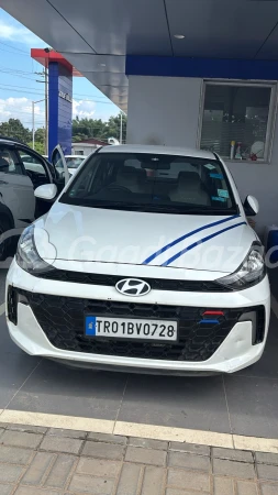 HYUNDAI AURA