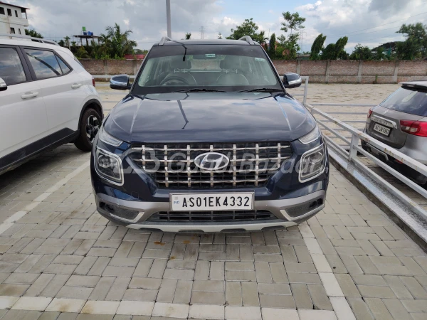 HYUNDAI VENUE