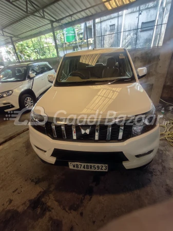 MAHINDRA BOLERO NEO