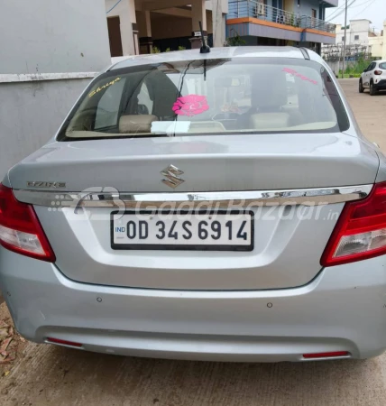 MARUTI SUZUKI Dzire