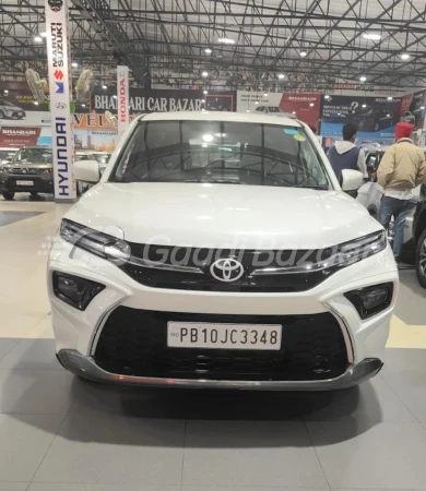 TOYOTA URBAN CRUISER HYRYDER