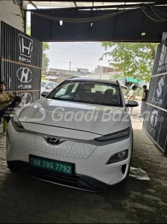 HYUNDAI KONA EV 
