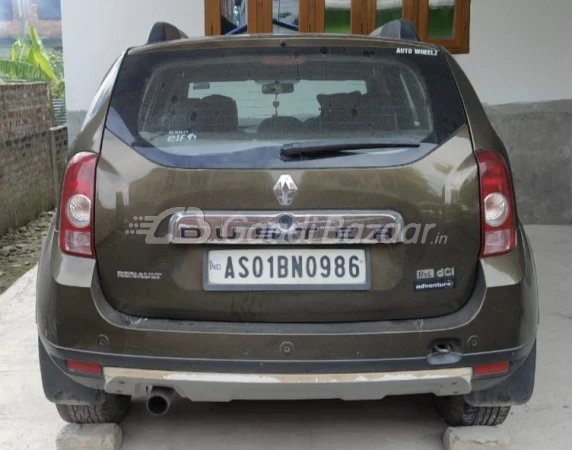 RENAULT Duster