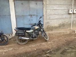 Bajaj CT 100