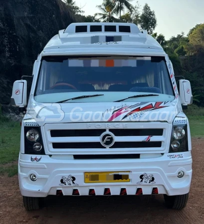 FORCE MOTORS TRAVELLER T2