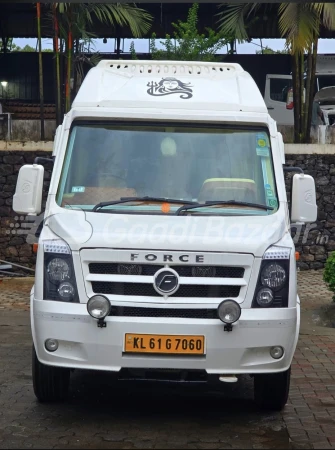 FORCE MOTORS TRAVELLER T1