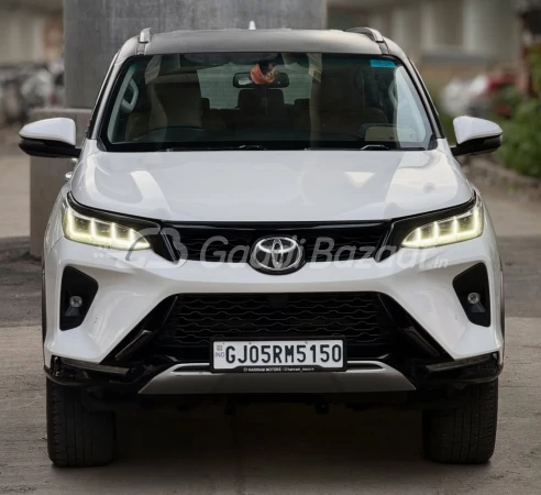 TOYOTA FORTUNER LEGENDER