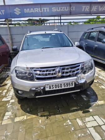 RENAULT DUSTER