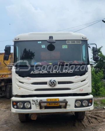 ASHOK LEYLAND AL 5525