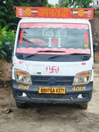 TATA MOTORS TATA MAGIC 275
