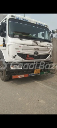 TATA MOTORS SIGNA 5530.S