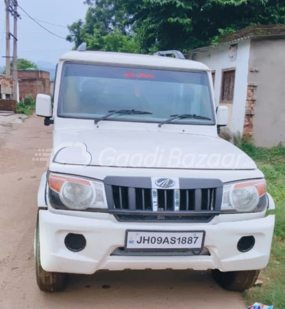 MAHINDRA BOLERO