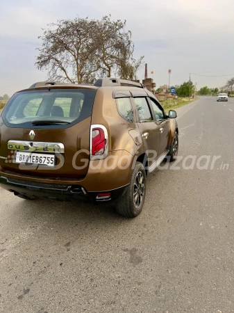 RENAULT DUSTER