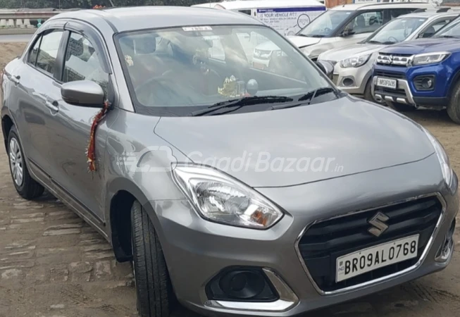 MARUTI SUZUKI Dzire