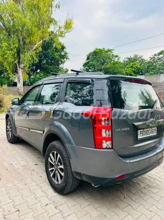 MAHINDRA XUV500